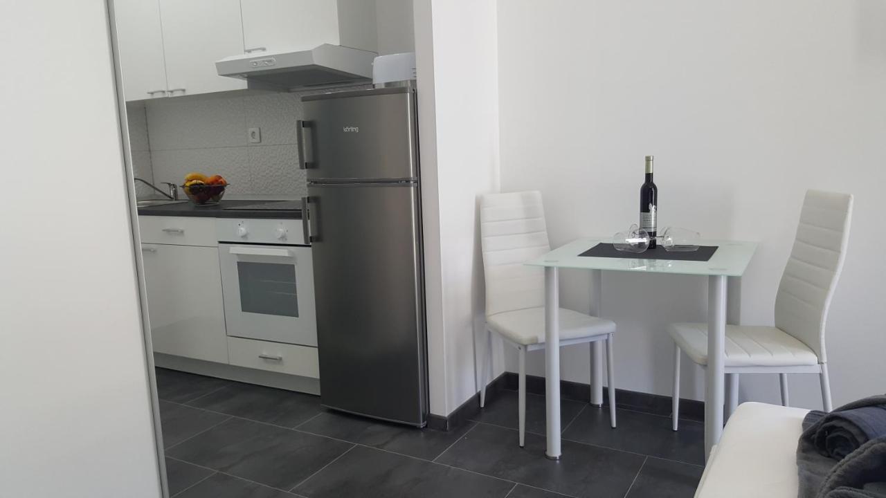 Grey House Apartman Makarska Kültér fotó